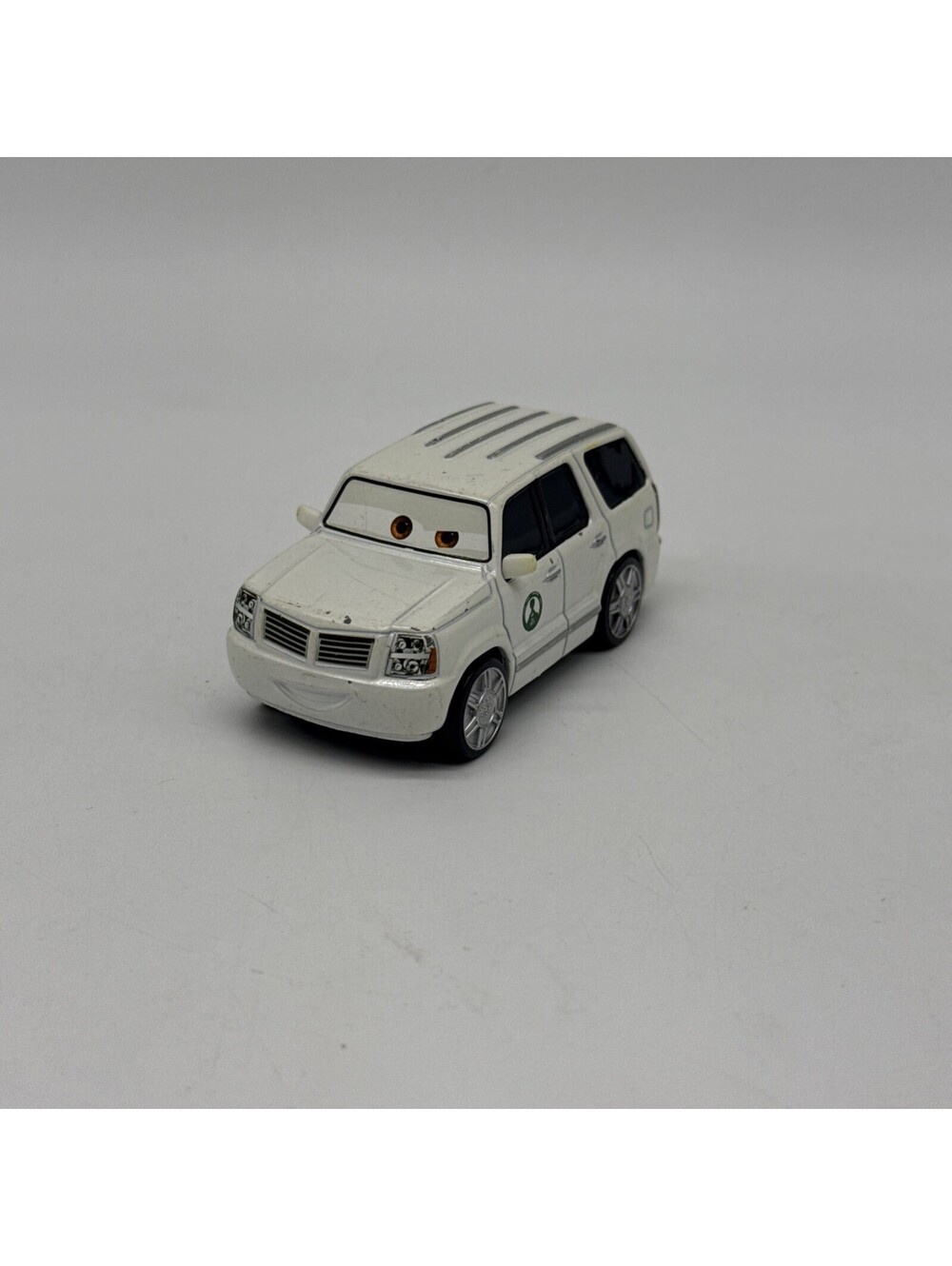 Disney Pixar Planes Fire & Rescue Cad Spinner Cadillac Vtg Toy Car Truck White